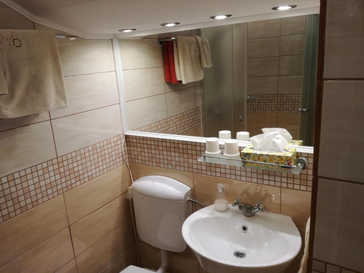 Virág Apartmanház Sopron Ngoại thất bức ảnh